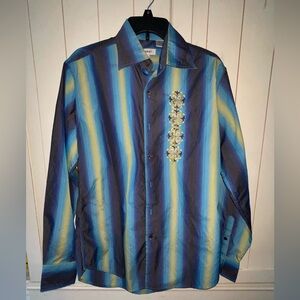 Gorgeous Vibrant Trendy Men’s CAPRI Button Up with embroidered details Size L